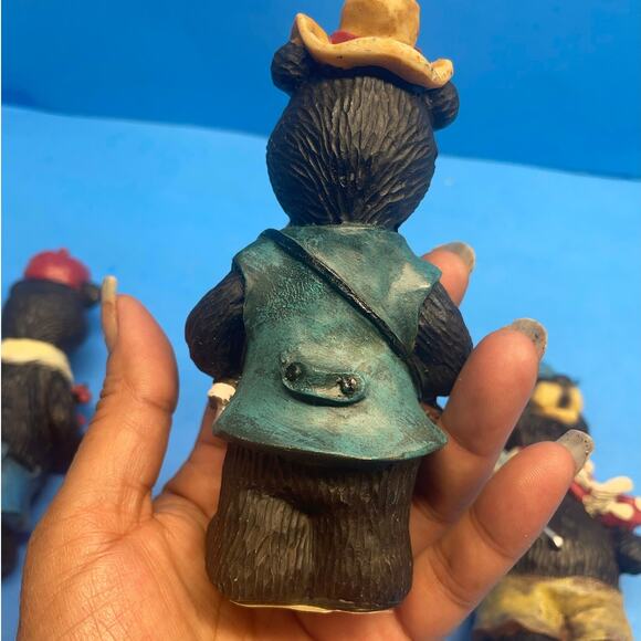 Magic Creations Black Bear Figurine Set of 3 Fishing Camping Vintage - Picture 9 of 10